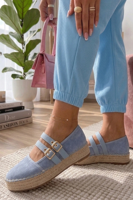 Espadrilles azules con plataforma...