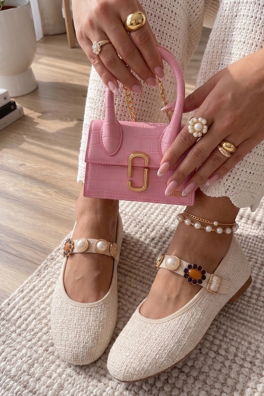 Bailarinas color arena con tirante...