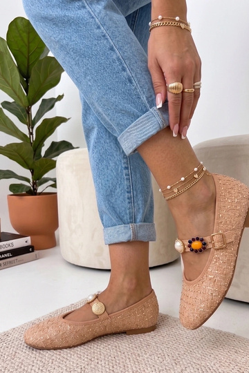 Bailarinas color arena con...