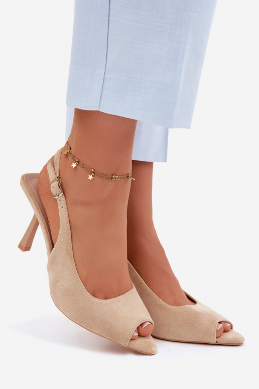 Sandalias de mujer con tacones finos de ante sintético color arena Sevina