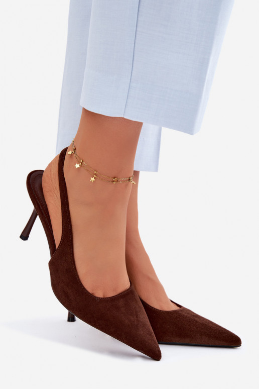 Sandalias de mujer con tacones finos de ante sintético color chocolate Kevina