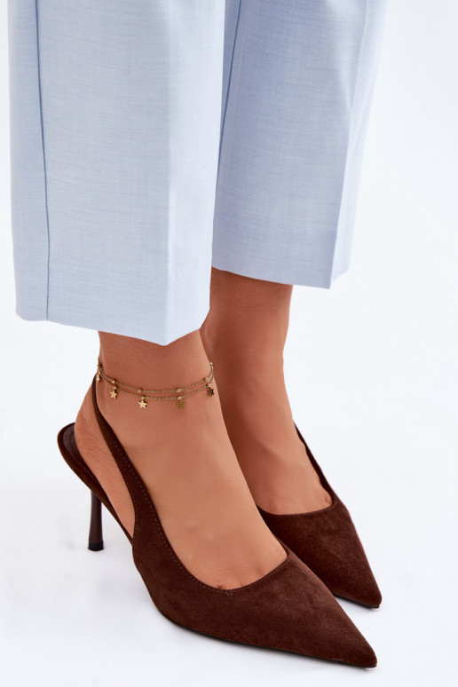 Sandalias de mujer con tacones finos de ante sintético color chocolate Kevina