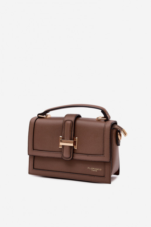 Tiene queno Cartero Tiene querrón Nelsera