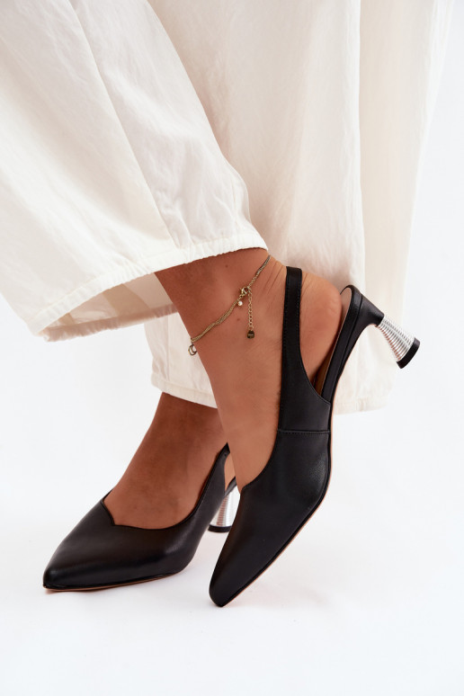 Sandalias de mujer Femenino con tacones Vinceza 66922 de color negro