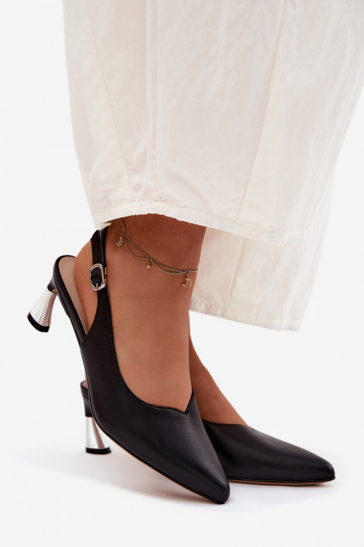 Sandalias de mujer Femenino con tacones Vinceza 66922 de color negro