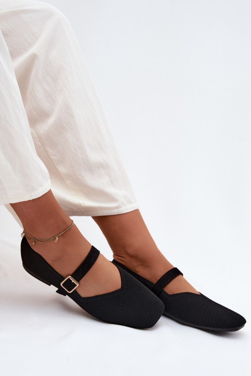 bailarinasZapatos a rayasgo Tiene queterialu Pasek con hebillas de color negro Calvra