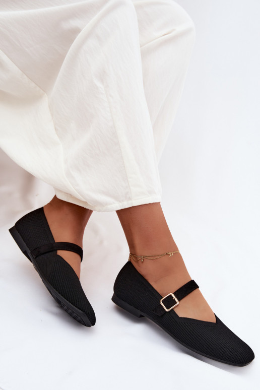 bailarinasZapatos a rayasgo Tiene queterialu Pasek con hebillas de color negro Calvra