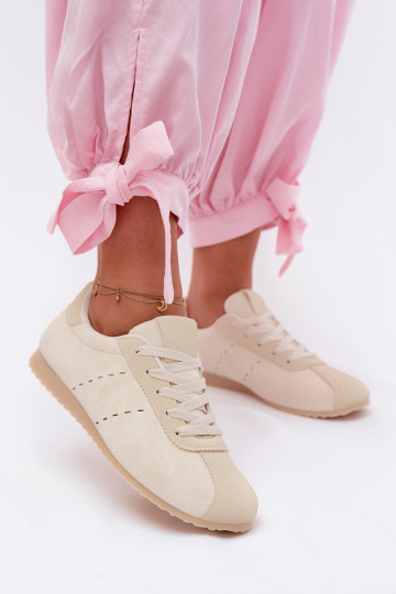 Zapatillas modelo zapatos. Femeninode gamuza ecológicau Bajo color marfil Melvelin