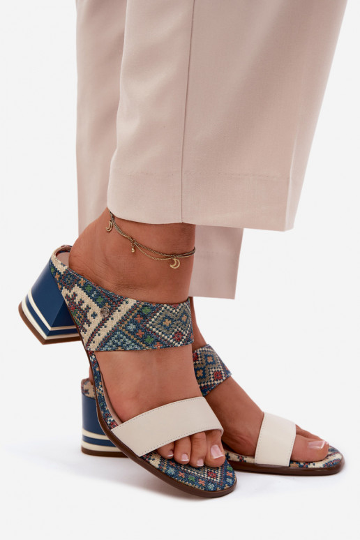 Piel Estampado zapatillas de mujer con tacones Tiene queciejka K7522-04 beige-color azul