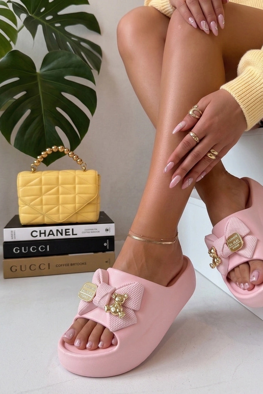 Zapatillas de plataforma rosas con...