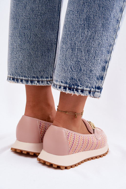 Zapatillas rosas slip-on con detalles dorados GOE TT2N4081