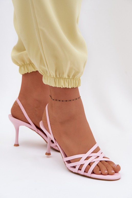 Sandalias rosas con tacón fino y tiras Velivelle