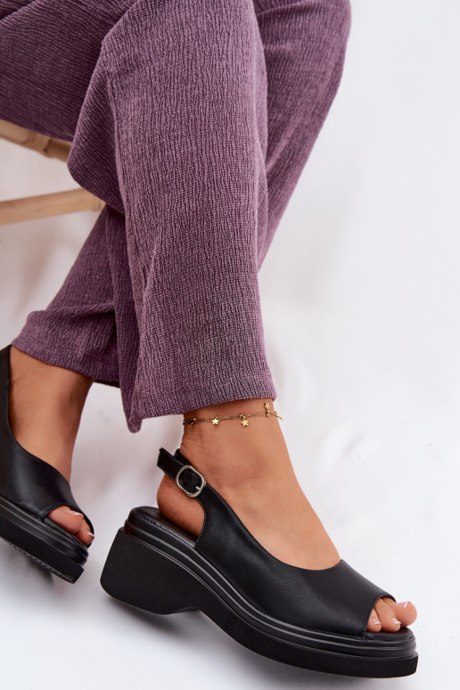 Piel Sandalias plataforma Vinceza 66936 de color negro