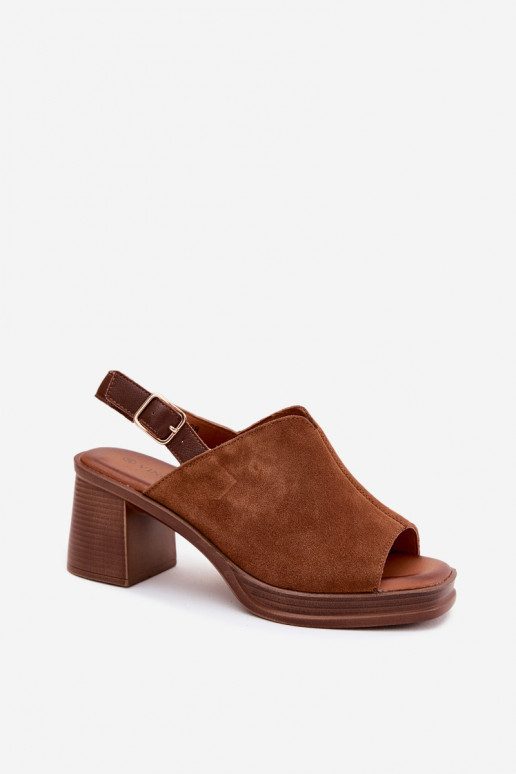 Zapatos de tacón elegantes de cuero marrón Vinceza 39995