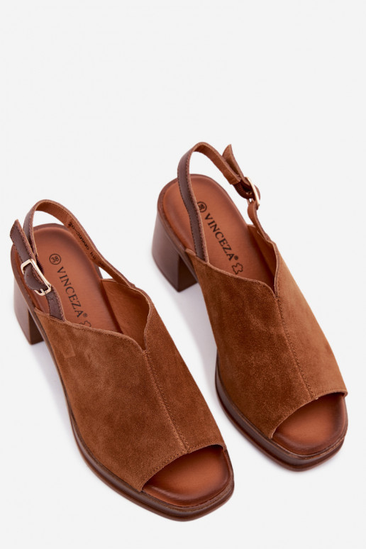 Zapatos de tacón elegantes de cuero marrón Vinceza 39995