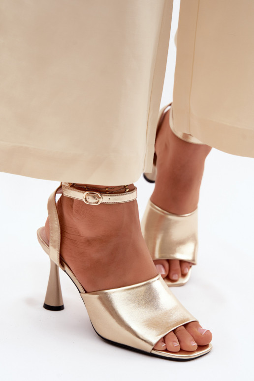 Sandalias de tacón doradas para mujer Vinceza 62297