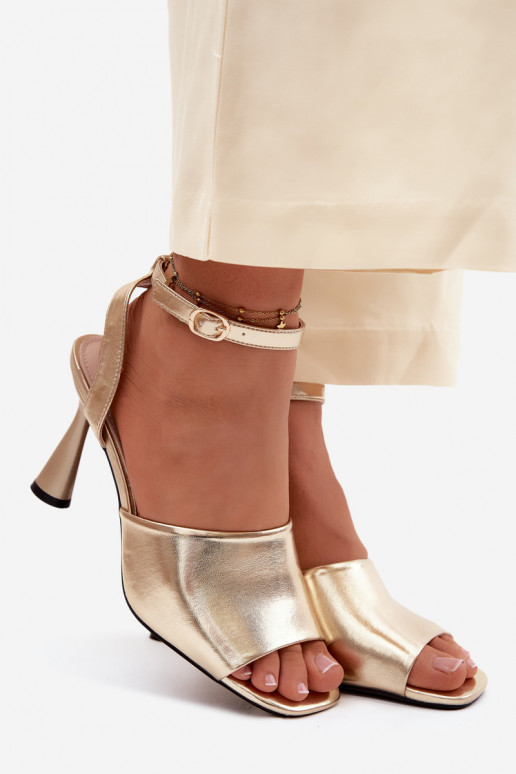 Sandalias de tacón doradas para mujer Vinceza 62297