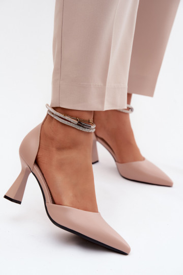 Zapatos beige con tacón pequeño y tiras brillantes Vinceza 62283 2