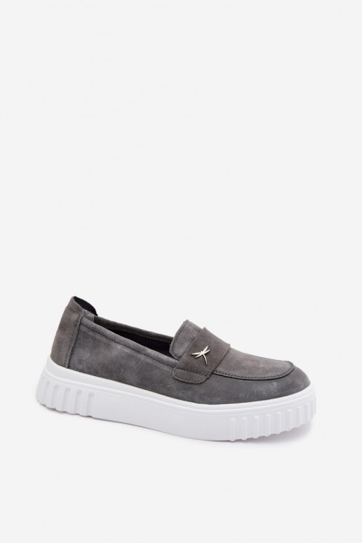 Piel de gamuza zapatos Femenino con una plataforma Un modelo convincente Vinceza 93218 color gris