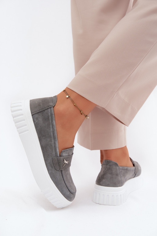 Piel de gamuza zapatos Femenino con una plataforma Un modelo convincente Vinceza 93218 color gris