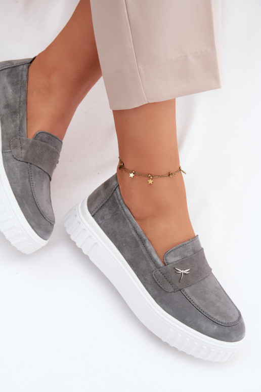 Piel de gamuza zapatos Femenino con una plataforma Un modelo convincente Vinceza 93218 color gris