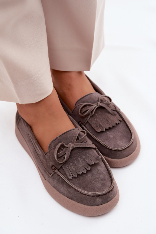Mocasines de mujer en ante sintético con lazos y borlas Vinceza 93223 en marrón