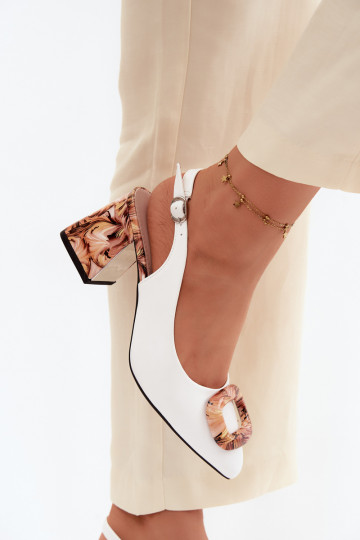 Sandalias de tacón blancas con hebilla decorativa para mujer Vinceza 62289 2