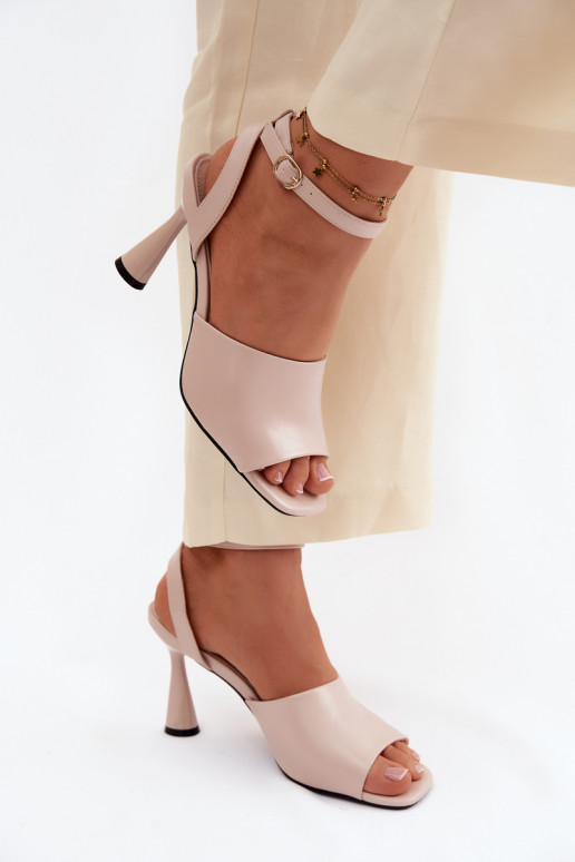 Sandalias beige para mujer con tacones pequeños Vinceza 62297