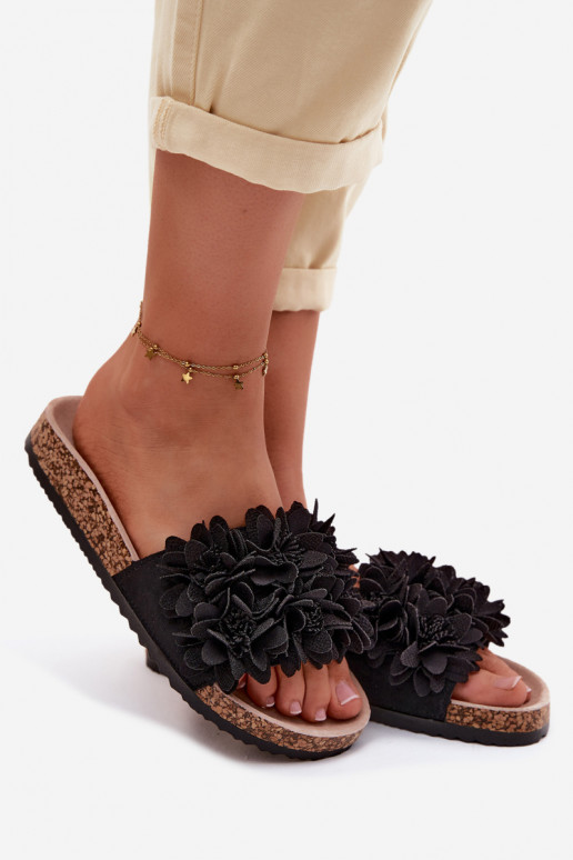 Chanclas de piel sintética negras sobre suela de corcho con motivos florales Seleneza