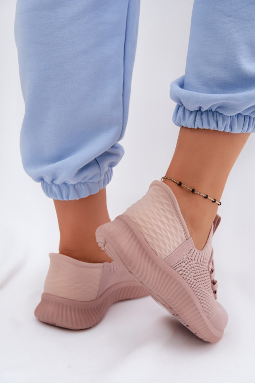  Un modelo convincente zapatillas Femenino color rosa Olive