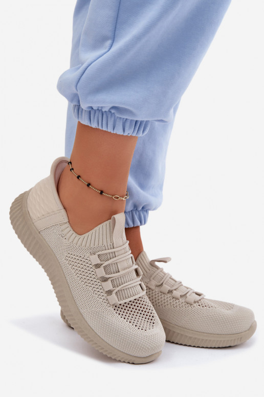  Un modelo convincente zapatillas Femenino beige Olive