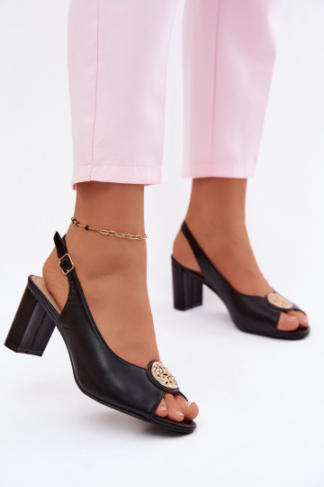 Sandalias de mujer de tacón alto con detalles dorados en negro Lotus