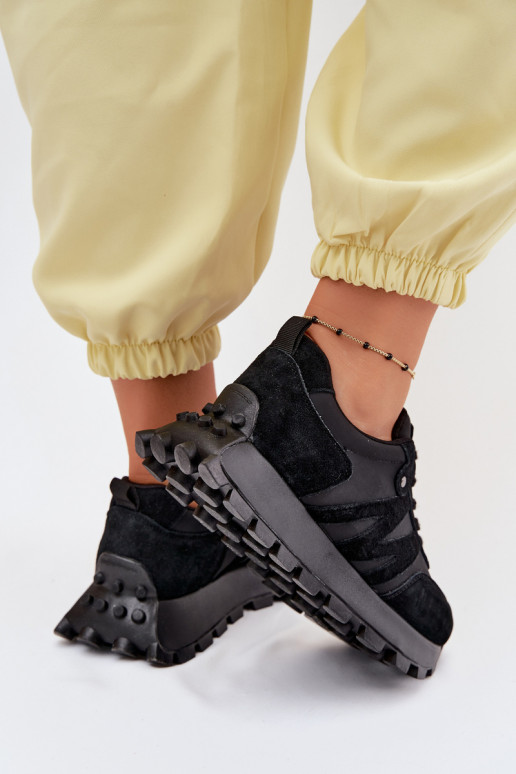 Piel de gamuza Zapatillas modelo zapatos. Femenino con una plataforma Vinceza 41520 de color negro