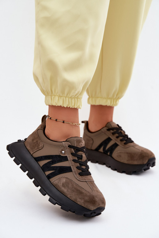 Piel de gamuza Zapatillas modelo zapatos. Femenino con una plataforma Vinceza 41520 de color caqui