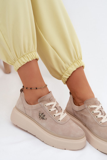 Piel de gamuza zapatos Femenino con una plataforma Vinceza 41523 beige