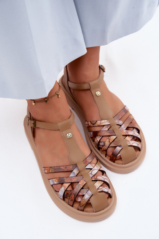 Piel Sandalias planas para mujer. con rayas Tiene queciejka K7442-04 beige