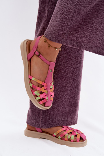 Sandalias planas de cuero para mujer con tiras en rosa
