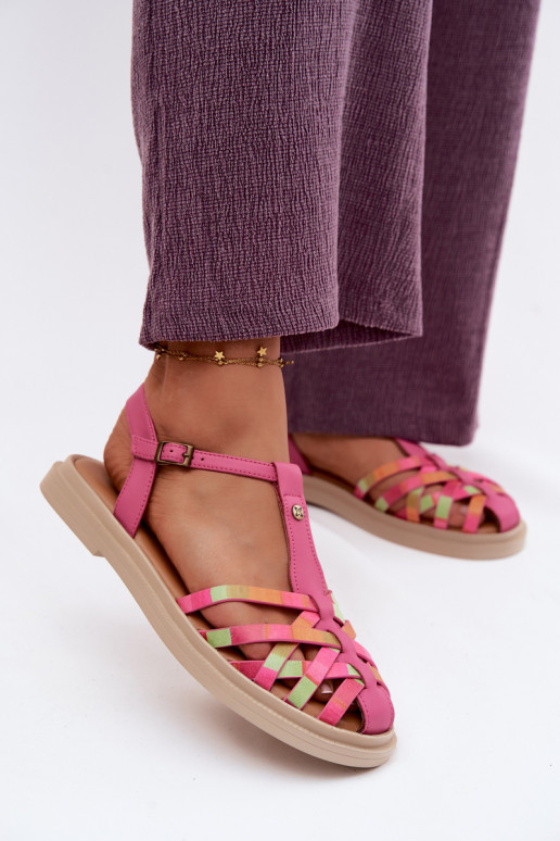 Piel Sandalias planas para mujer. con rayas Tiene queciejka K7442-15 color rosa