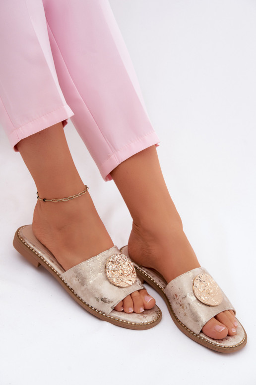 Zapatillas de mujer con detalles decorativos y tacones anchos KV61-6034 doradas