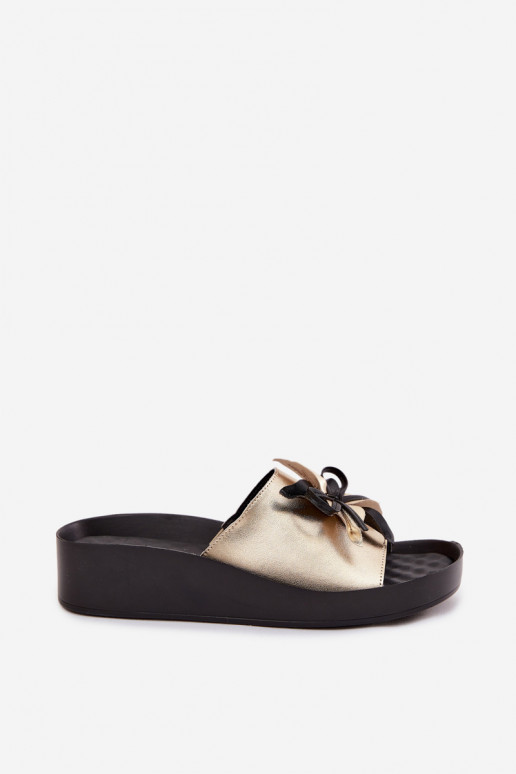 Zapatillas de cuero Femenino con adornos S.Barski KV61-6044 color dorado