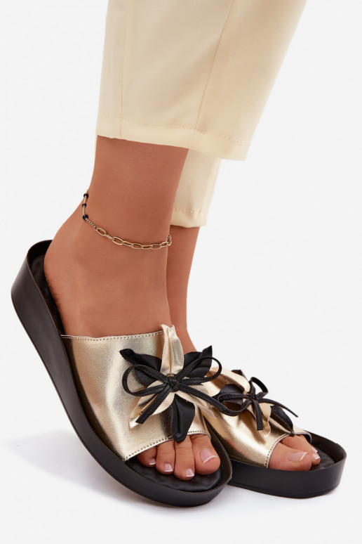 Zapatillas de cuero Femenino con adornos S.Barski KV61-6044 color dorado