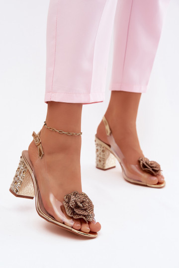 Sandalias transparentes con tacón y gemas brillantes D&A MR61-9013 doradas 2