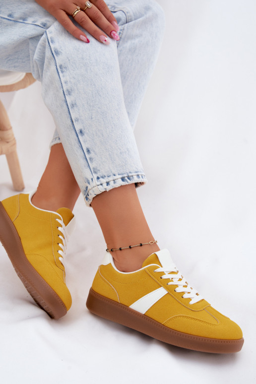 Zapatillas con imitación de ante amarillo Calira