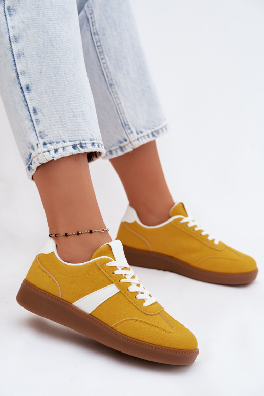 Zapatillas con imitación de ante amarillo Calira