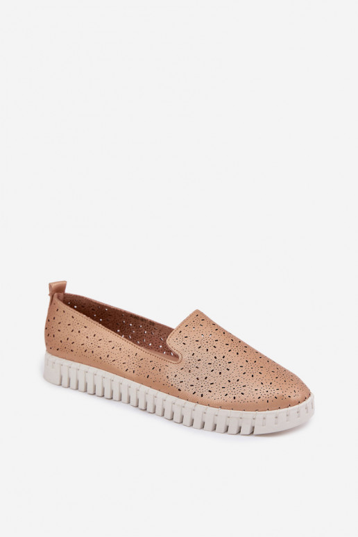 Zapatos slip-on con elementos perforados en color champán Salty