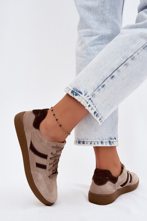 Piel de gamuza Zapatillas modelo zapatos. Femenino Zazoo N1176S2 beige