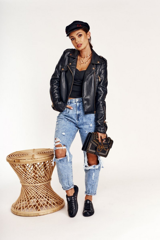 Zapatillas de piel para mujer. Big Star de color negro V274871