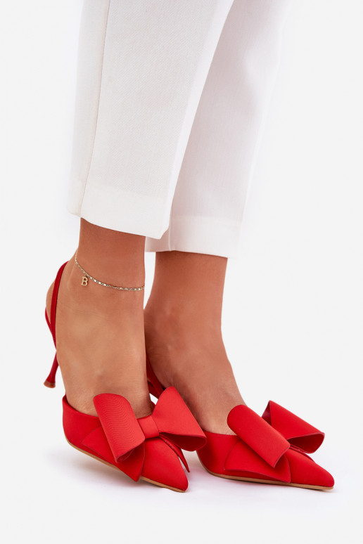Zapatos de tacón alto rojos con talón abierto y lazo Eklevia