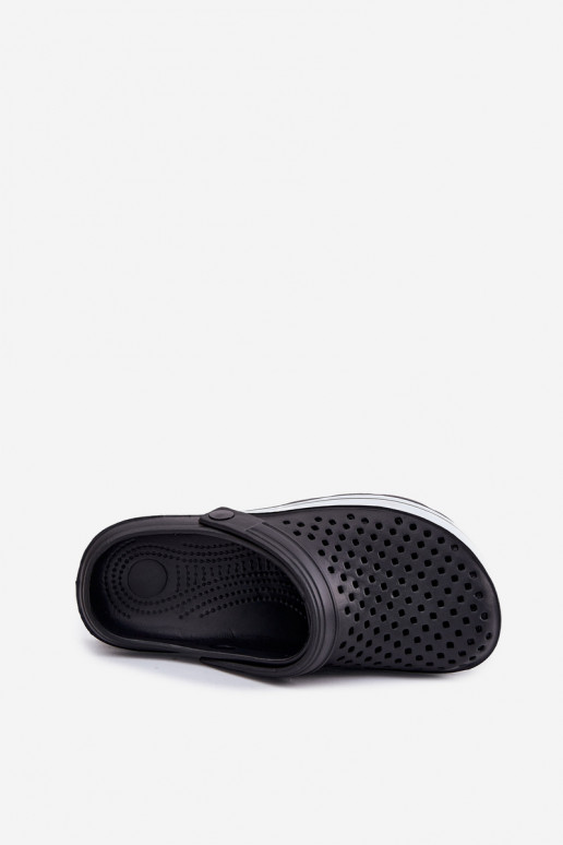 Zapatillas ligeras para hombre en negro Tai Turiravena