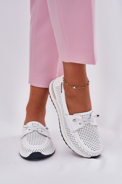 Piel zapatos Femenino con una plataforma el color blanco Violeth